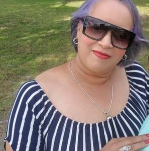 Meet your Posher, Marion